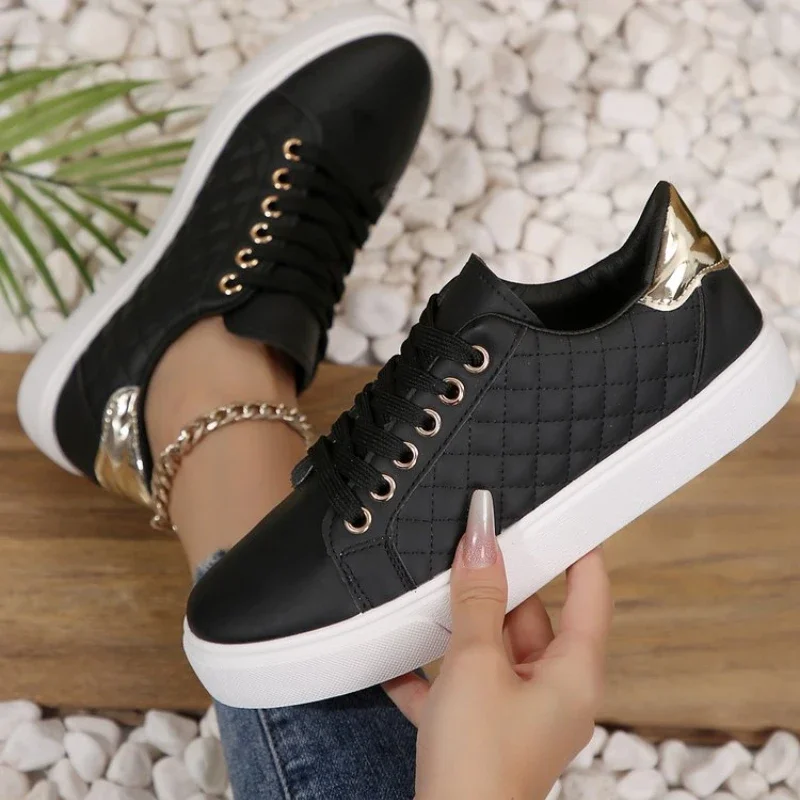 Women Shoes Jd - أحذية رياضية نسائية بيضاء مقاس 35-41