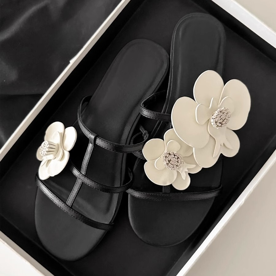 Women Shoes Japan - أحذية صيفية جديدة للنساء، صندل كاجوال