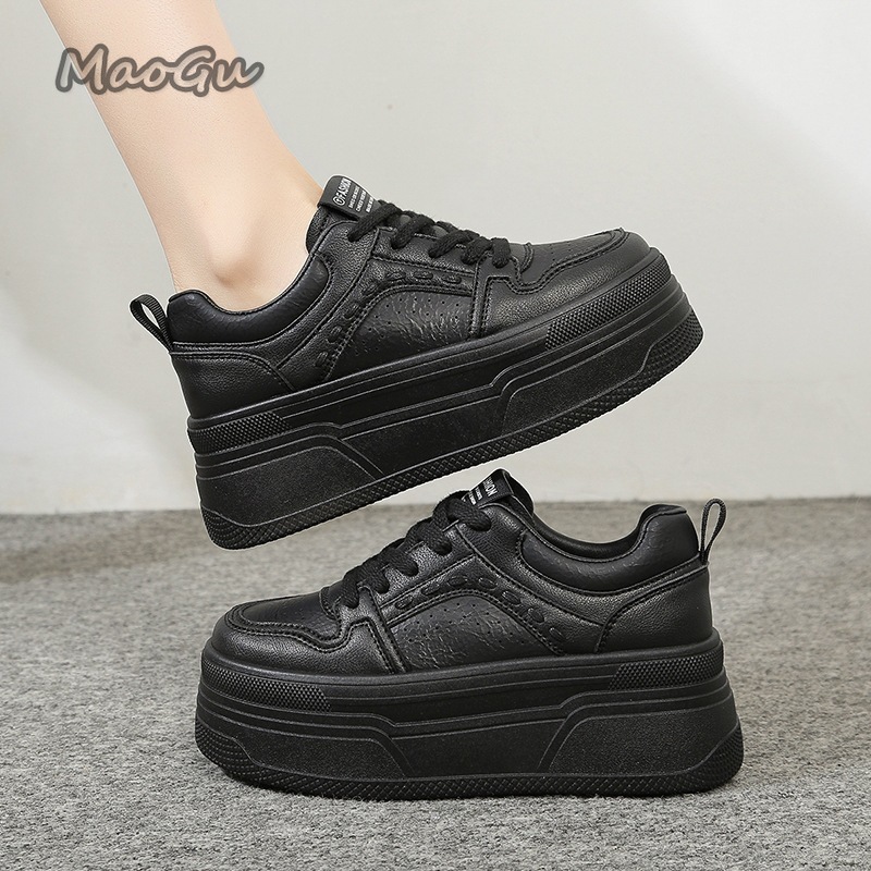 أحذية رياضية بيضاء نسائية لزيا - مراجعة Women Shoes Sale وسعره