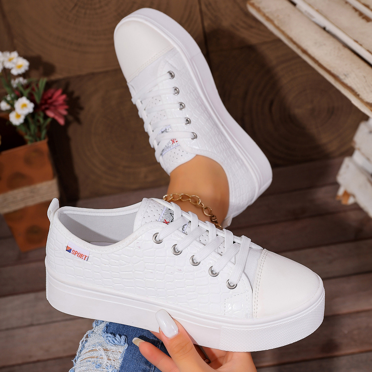 أحذية نسائية كاجوال مسطحة جديد - مراجعة Women Shoes Sale وسعره
