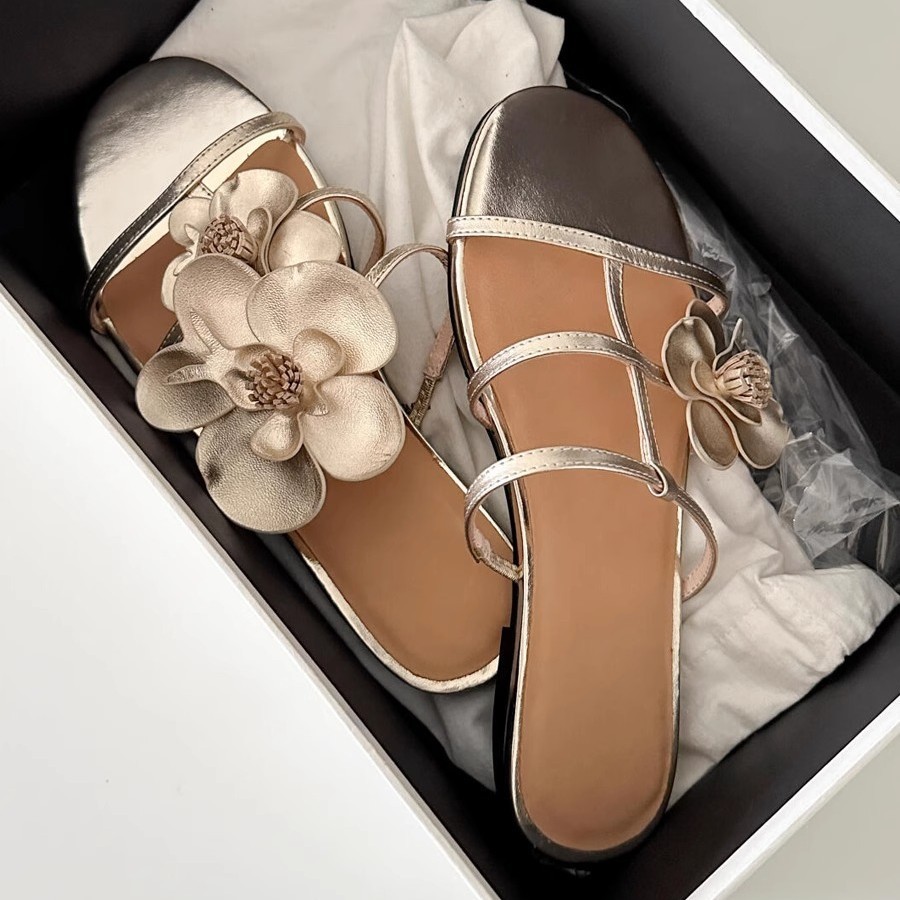 أحذية صيفية جديدة للنساء، صندل - مراجعة Women Shoes Japan وسعره