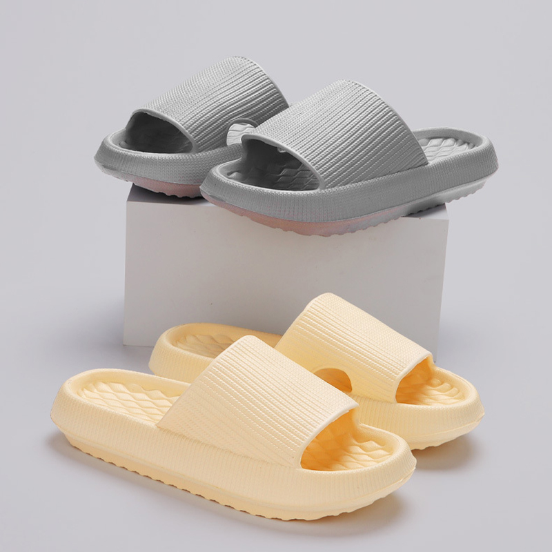 شباشب سحابية نسائية بنعل سميك  - مراجعة Women'S Shoes Cloud وسعره